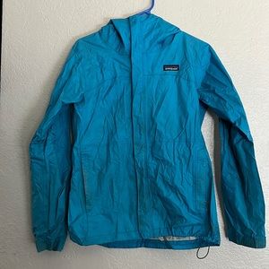 Patagonia Turquoise Lightweight Rain Jacket Women’s Size Small